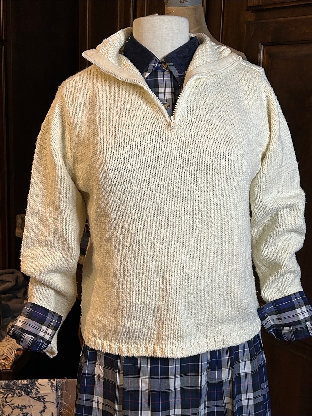 Liz Claiborne Sz M Cream Quarter Zip Boucle Sweater Pullover